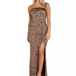 NWT Stunning Sequin Strapless Gown Size 3 Juniors